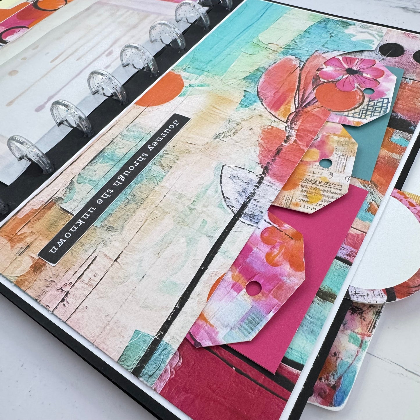Escape The Ordinary Album Kit: Abstract Paintings